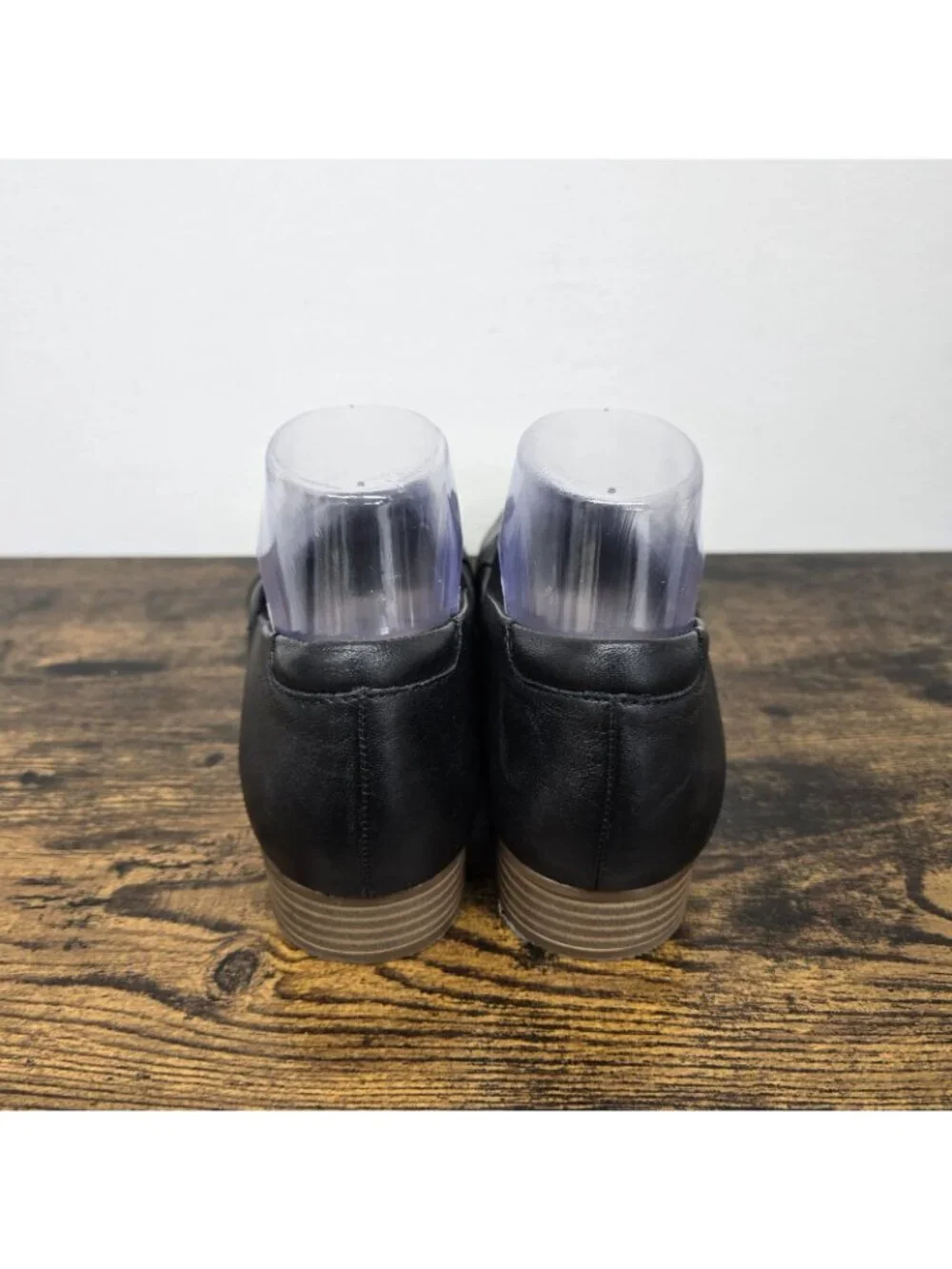 Clarks Juliet Palm Leather Loafer Size 8.5M Slip On Shoes Low Heel Casual Black